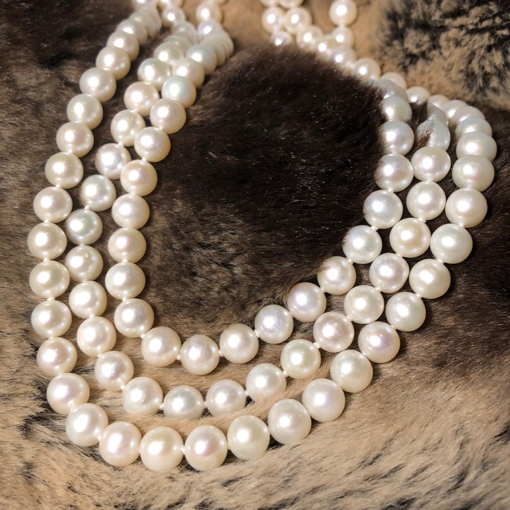 Vintage 14K Gold Genuine South Sea Cultured Pearl Triple Strand Necklace - Picture 2 of 8